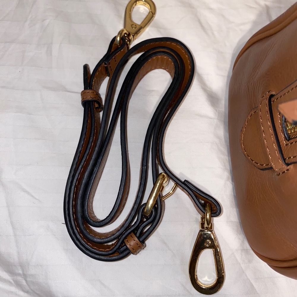 Clarks - Picture 6 of 8